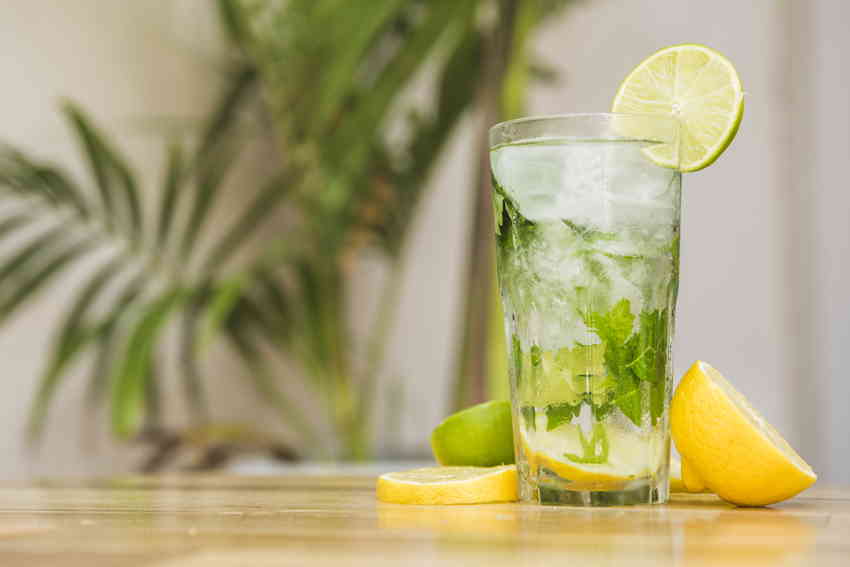 Limonada frozen, bebida refrescante preferida en epoca de verano ?